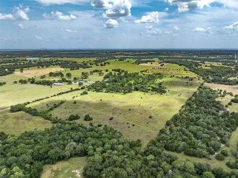 6700 Walhalla Road Round Top TX 78954