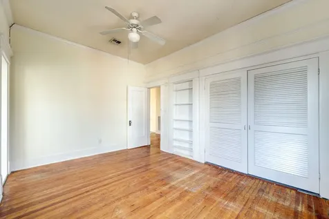 222 Marshall Street Houston TX 77006