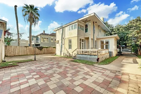 222 Marshall Street Houston TX 77006