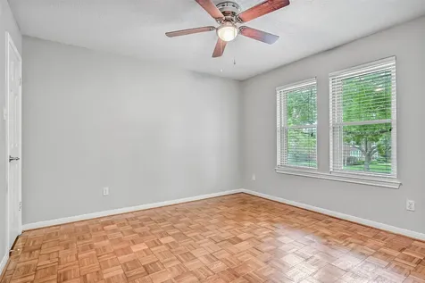 1219 Merriewood Drive Friendswood TX 77546