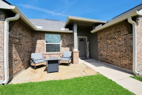 104 Dorothy Drive Dayton TX 77535