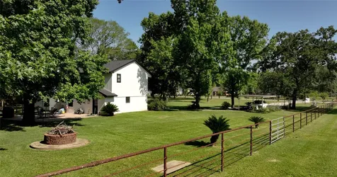 11291-3 Darby Loop Conroe TX 77385