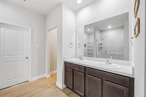 21023 Belmont Village Way Katy TX 77449