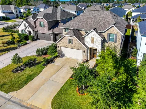 106 Cedar Hammock Trail Tomball TX 77375