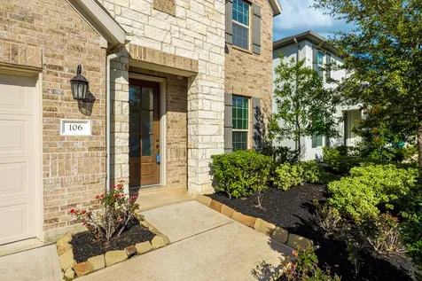 106 Cedar Hammock Trail Tomball TX 77375