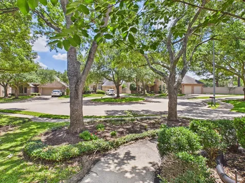 5407 Lake Place Drive Houston TX 77041