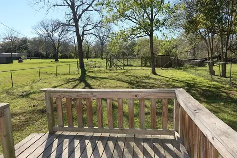 5122 Avenue L Santa Fe TX 77510