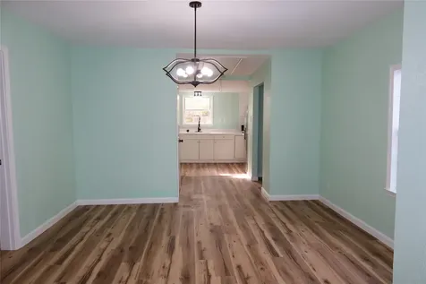 5122 Avenue L Santa Fe TX 77510