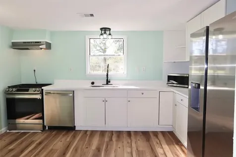 5122 Avenue L Santa Fe TX 77510