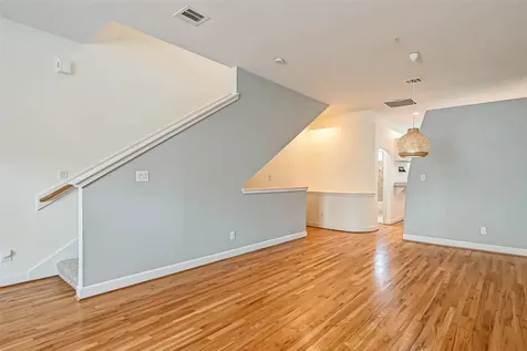 11315 Main Street 103 Houston TX 77025