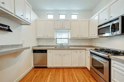 11315 Main Street 103 Houston TX 77025