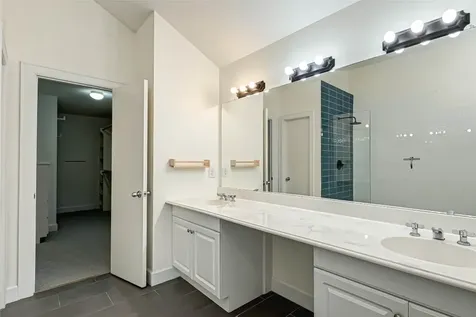 11315 Main Street 103 Houston TX 77025