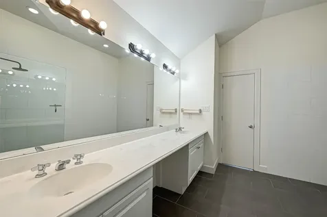 11315 Main Street 103 Houston TX 77025