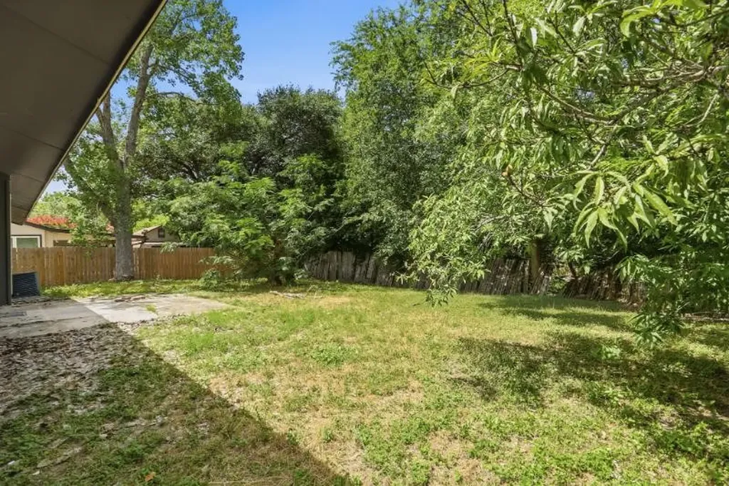5222 Charolais Drive San Antonio TX 78247