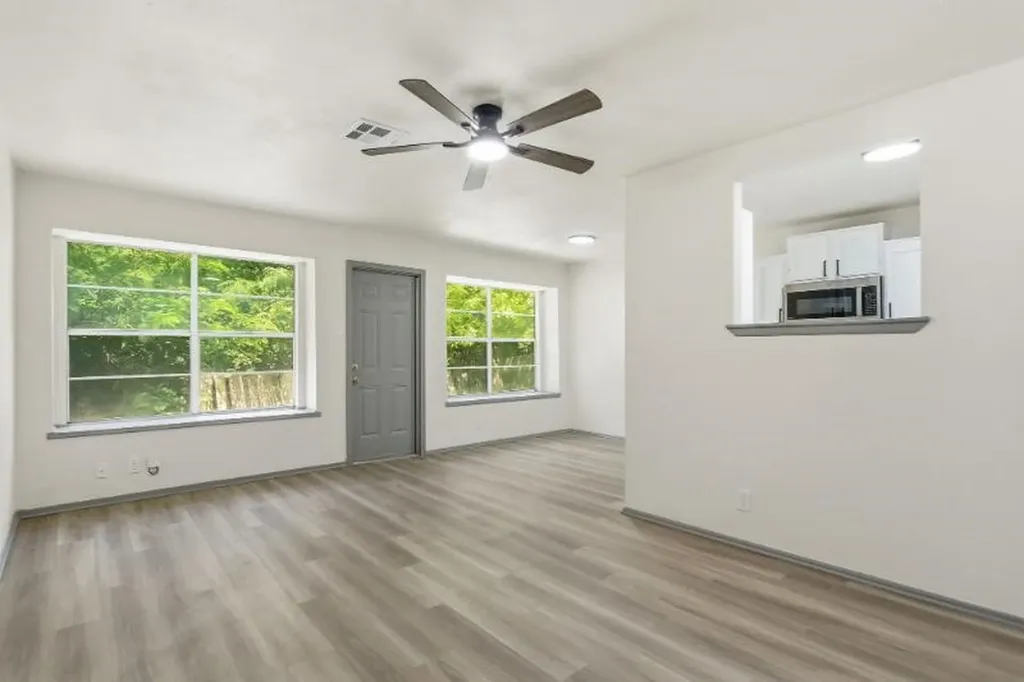 5222 Charolais Drive San Antonio TX 78247