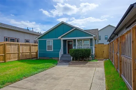 905 Kern Street Houston TX 77009