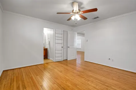 905 Kern Street Houston TX 77009