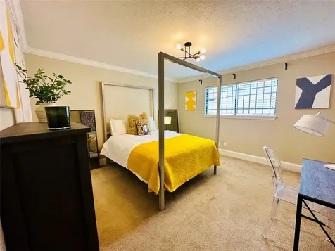 3402 Garrott Street 16 Houston TX 77006