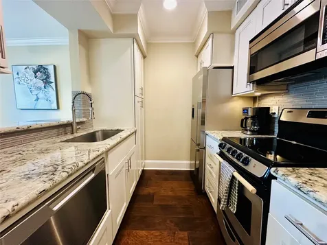 3402 Garrott Street 16 Houston TX 77006