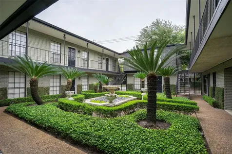 3402 Garrott Street 16 Houston TX 77006