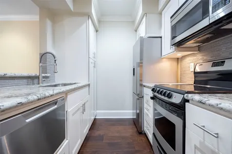 3402 Garrott Street 16 Houston TX 77006