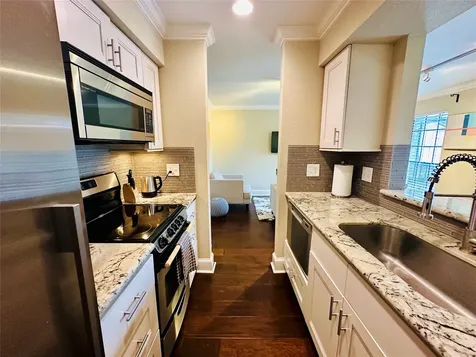 3402 Garrott Street 16 Houston TX 77006