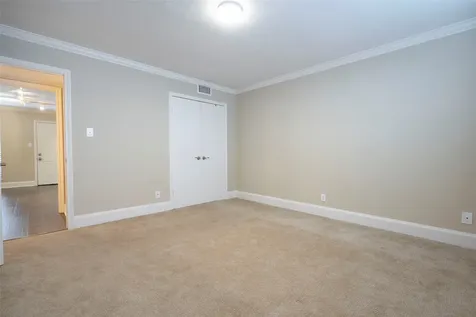 3402 Garrott Street 16 Houston TX 77006