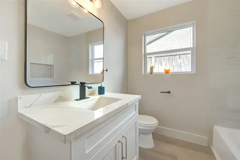 3221 Durhill Street Houston TX 77025
