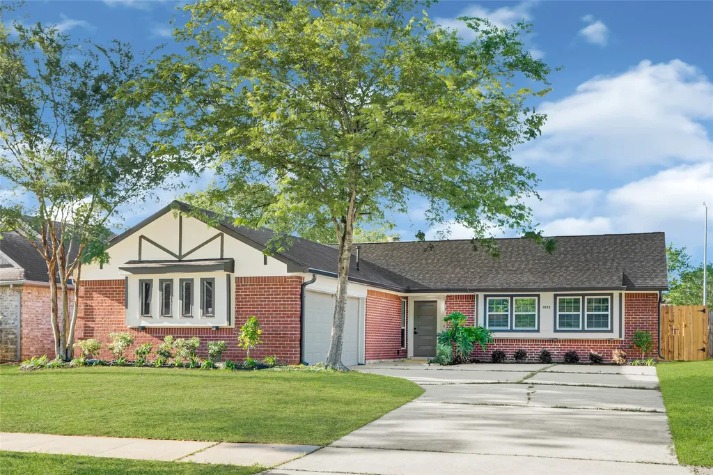 1826 Crestview Court Missouri City TX 77459