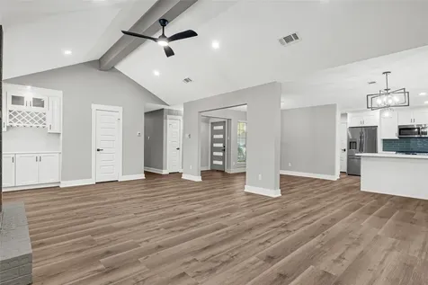 1826 Crestview Court Missouri City TX 77459