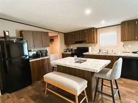 582 Road 5605 Cleveland TX 77327