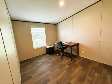 582 Road 5605 Cleveland TX 77327