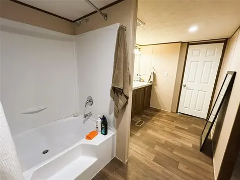 582 Road 5605 Cleveland TX 77327