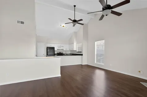 88 Lakeview Village Conroe TX 77356