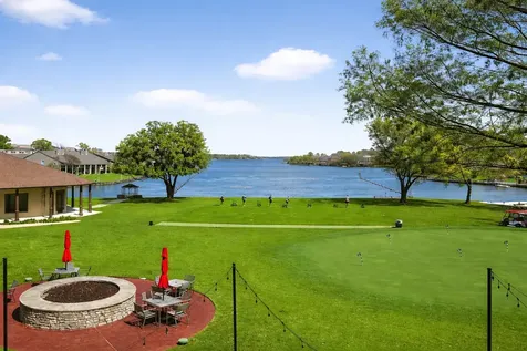 88 Lakeview Village Conroe TX 77356