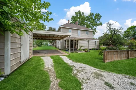 1005 W Clayton Street Dayton TX 77535
