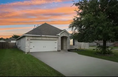 8402 Piping Rock Street Baytown TX 77523