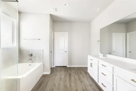 18215 Bayonne Channel Court Houston TX 77044