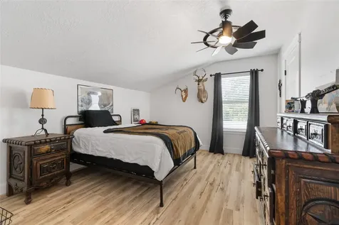 41111 Community Road Magnolia TX 77354