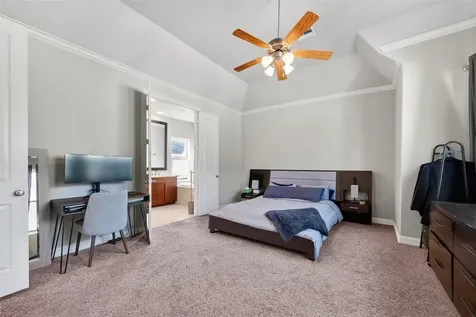 605 Meadow Street Houston TX 77020