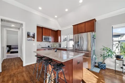 605 Meadow Street Houston TX 77020