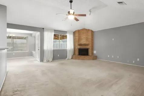 914 Briarwood Court Deer Park TX 77536