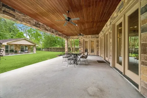 1720 Magnolia Lane Kingwood TX 77339