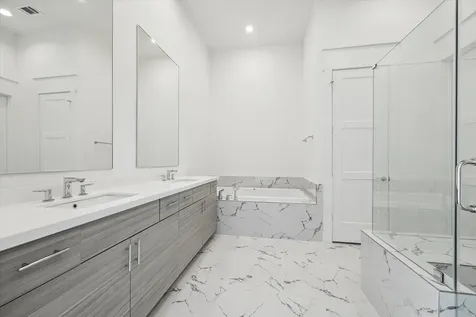 3407 Robin Rose Lane Houston TX 77080