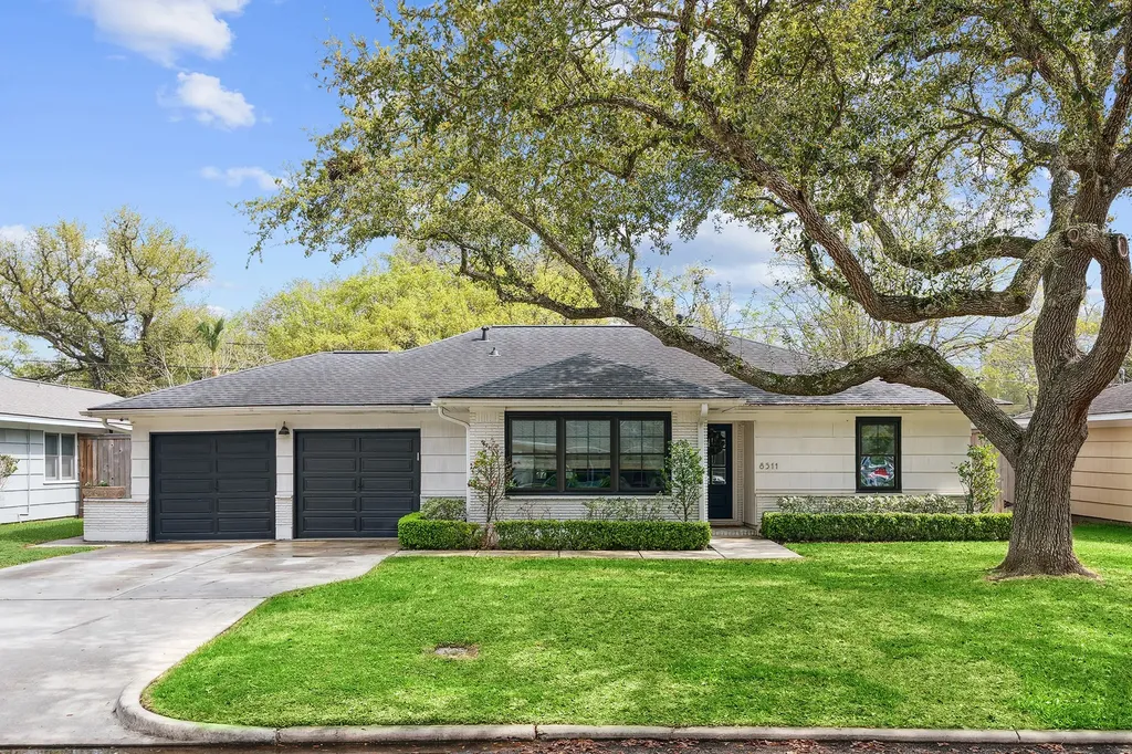 8511 Greenbush Street Houston TX 77025
