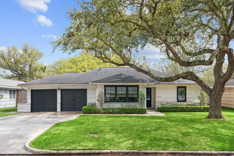 8511 Greenbush Street Houston TX 77025