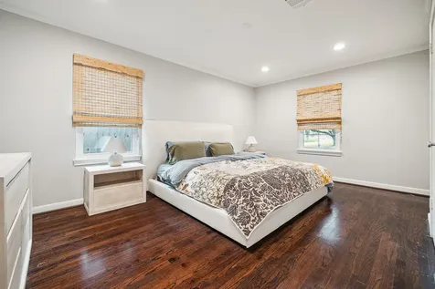 8511 Greenbush Street Houston TX 77025
