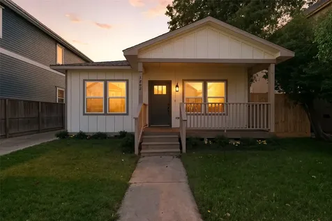 1202 Aurora Street Houston TX 77009