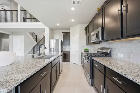 1334 Wild Mustang Trail Richmond TX 77406