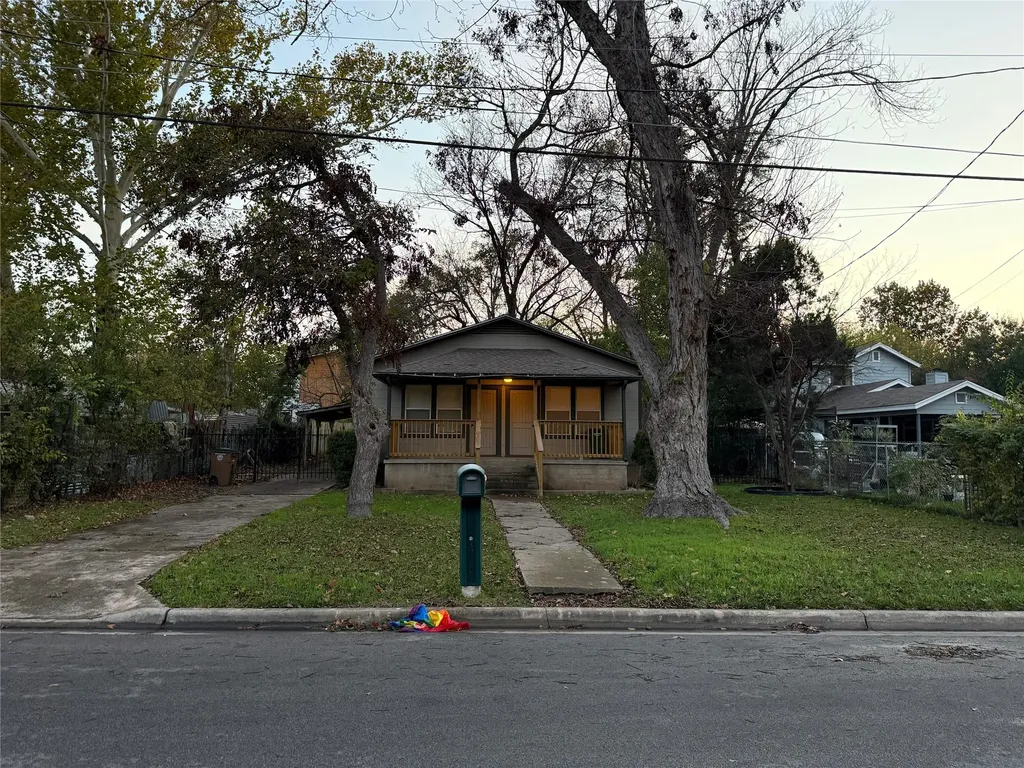505 W Elliott Austin TX 78753